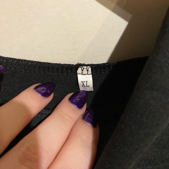 Asymmetrical hoodie. - Picture 3 of 3